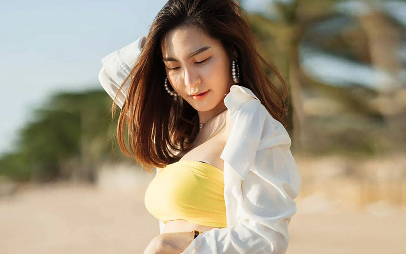 filipino mail order bride on beach