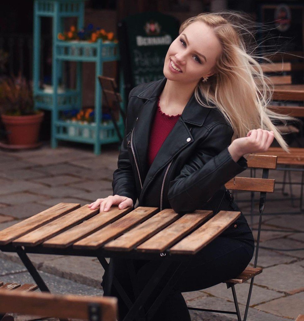 Valeriya Profile image 2