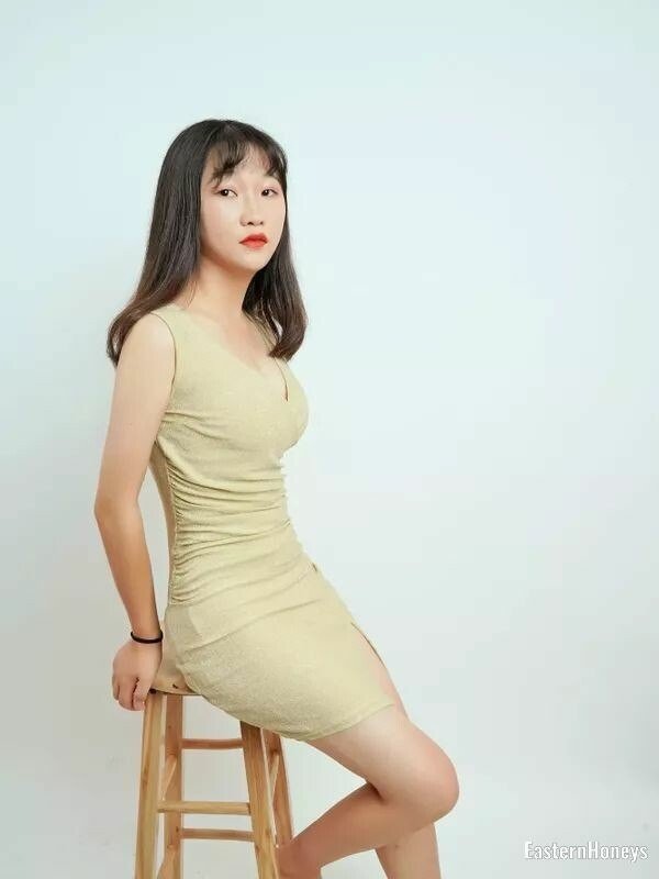 Shanshan Profile image 4