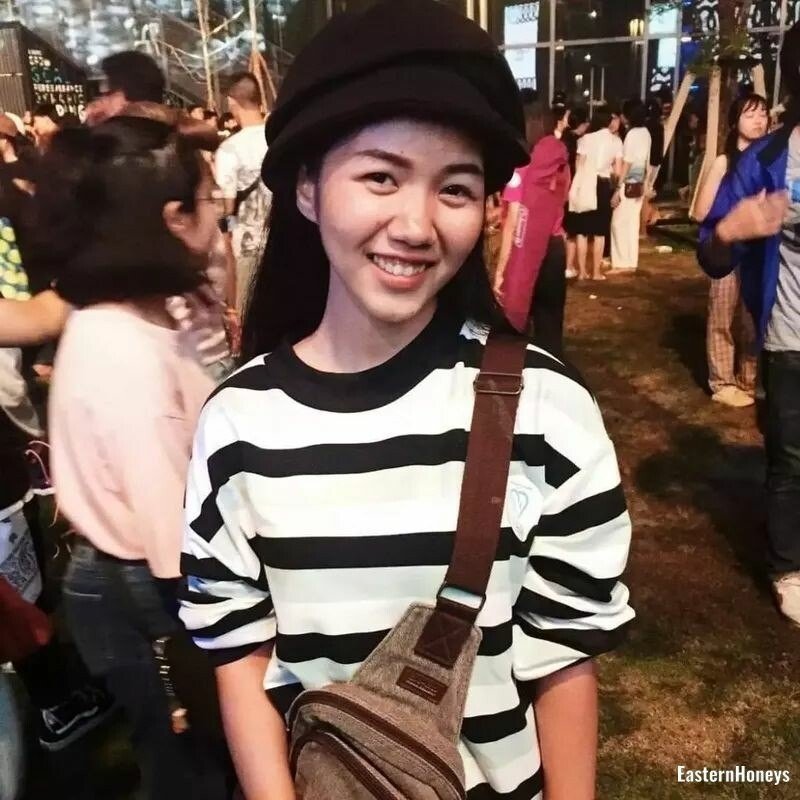 Parichat Profile image 1