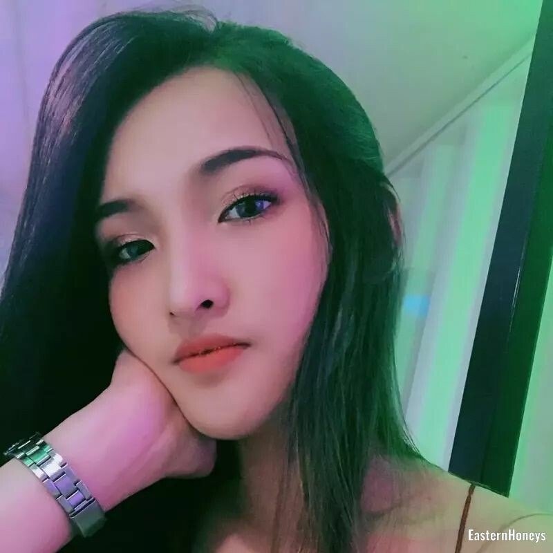 Paige Profile image 2