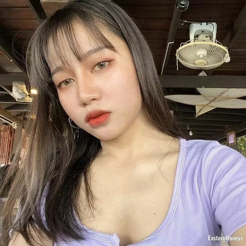 Sarocha Profile image 1