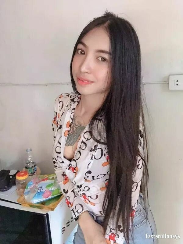 Julairat Profile image 2