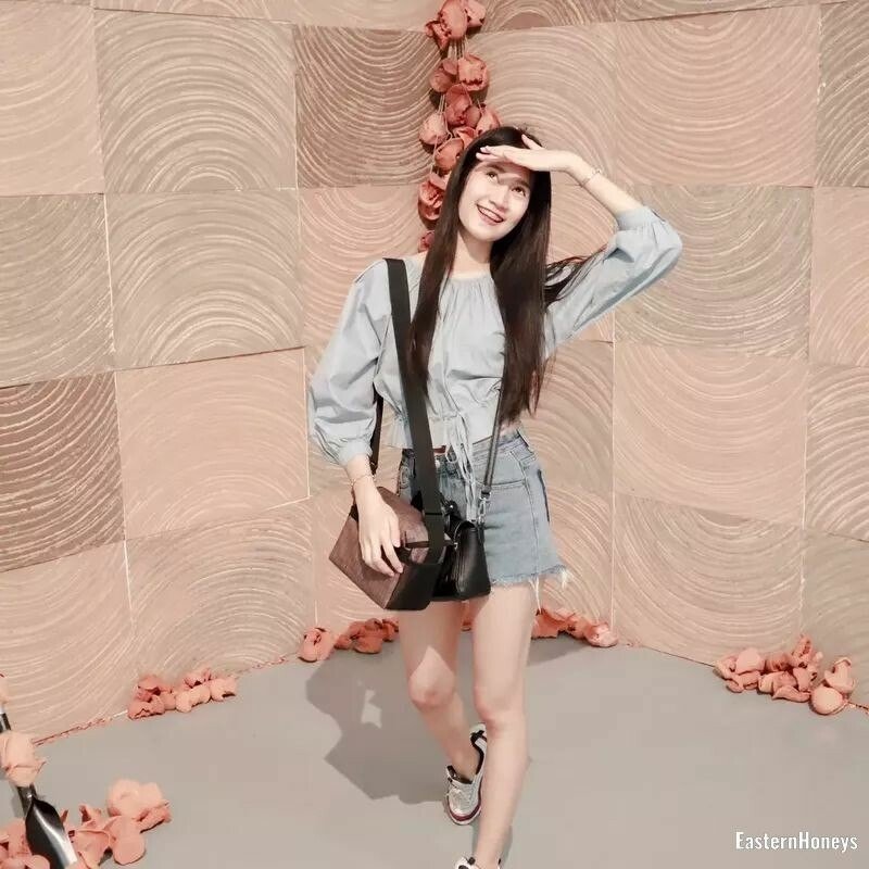Kanchanok Profile image 3