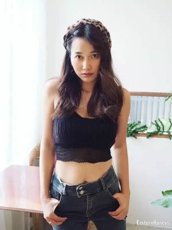 Jenjira Profile image 2