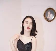 Claire Profile image 1