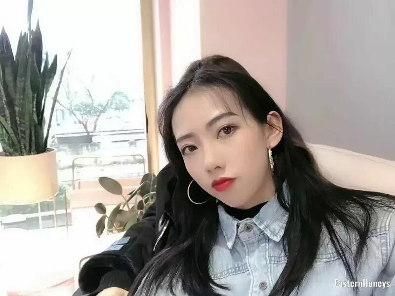 Lvyan Profile image 3