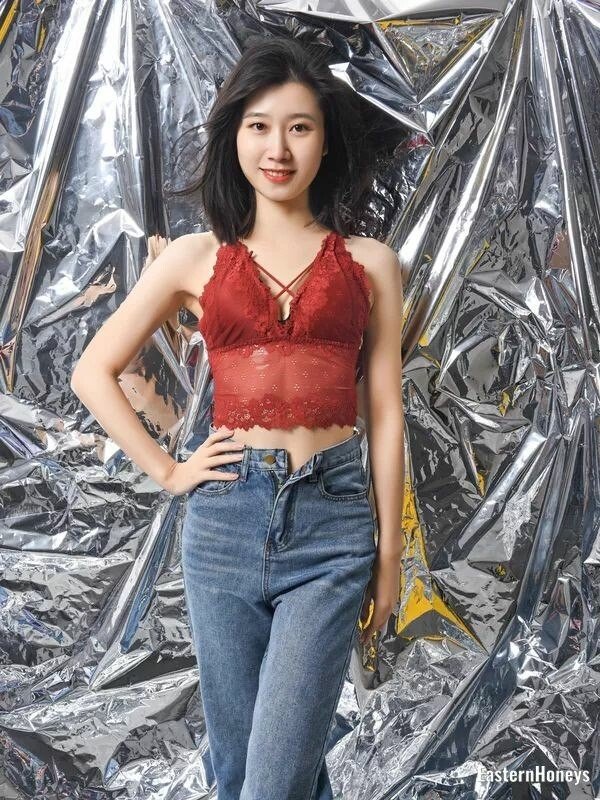 Liping Profile image 5