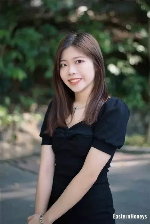 Lixia Profile image 1