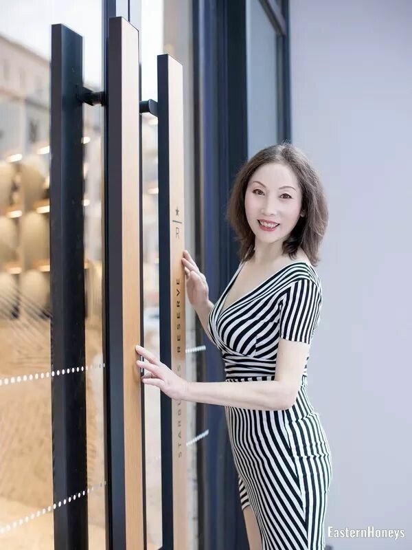 Yan Profile image 2