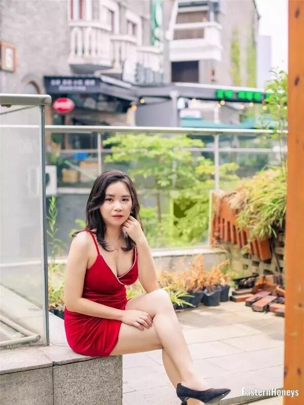 Annie Profile image 2