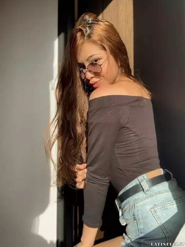 Camila Profile image 2