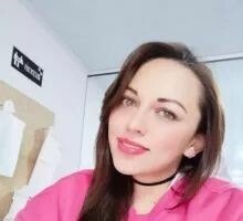 Natalia Andrea Profile image 2