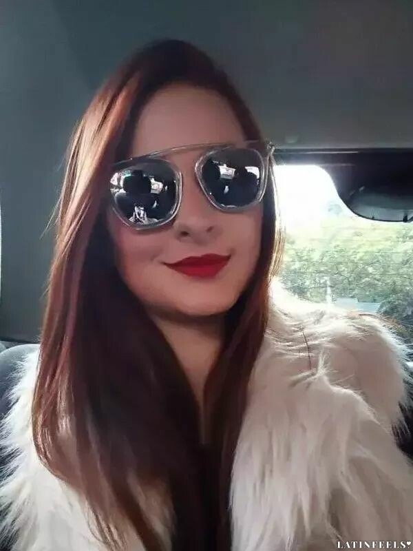 Jharly Profile image 5