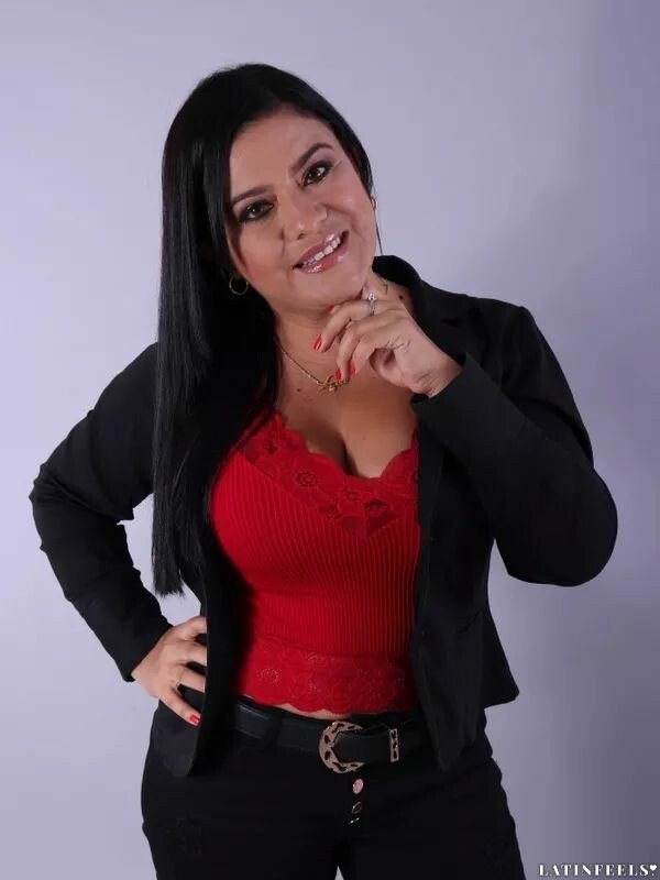 Daniela Profile image 5