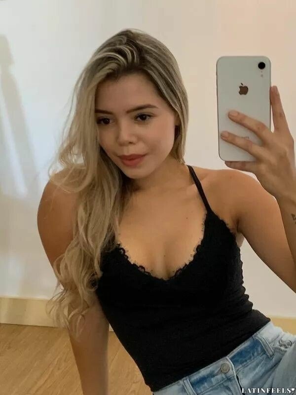 Sara Profile image 3