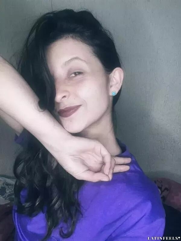 Estefania Profile image 1