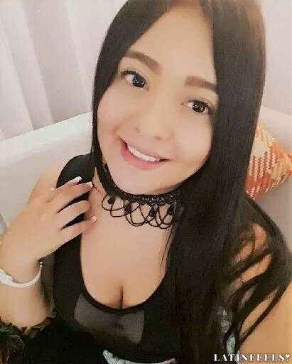 Kelly Profile image 3