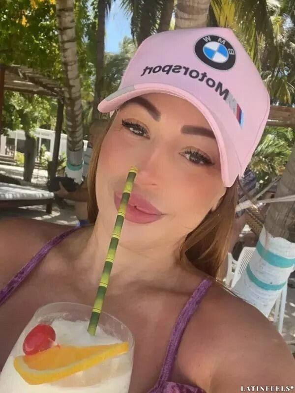 Estefania Profile image 3