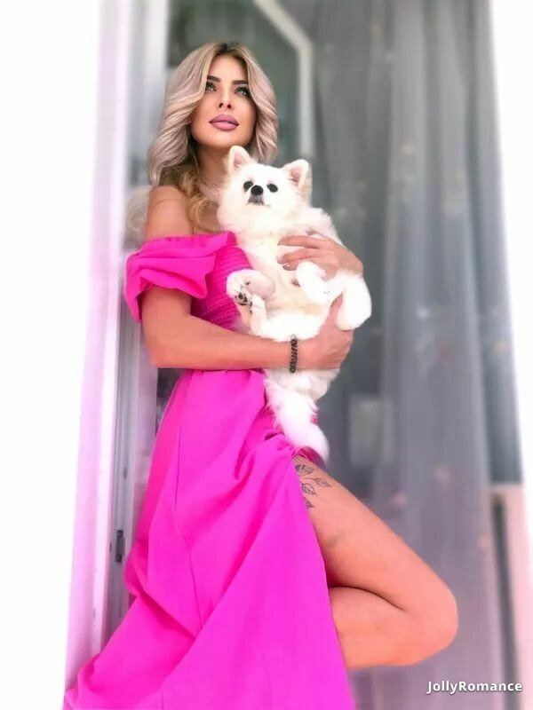 Kathy Profile image 4
