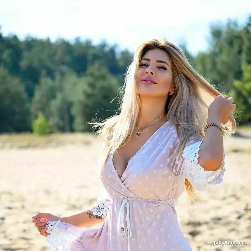 Kathy Profile image 3