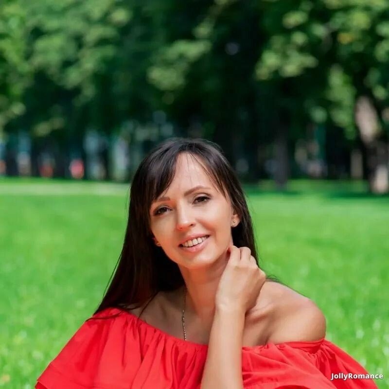 Carol Profile image 1