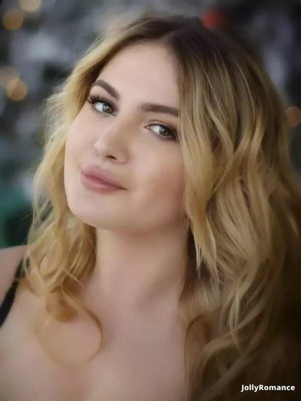 Debbie Profile image 2
