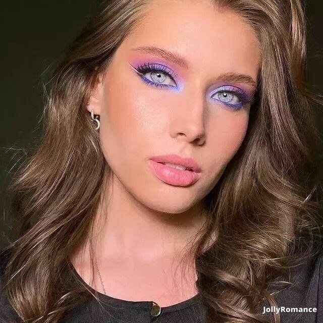 Alex Profile image 4
