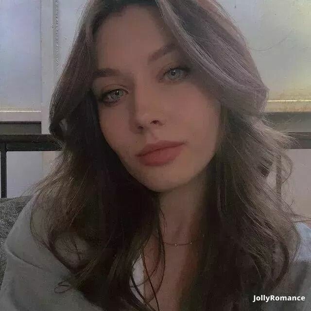 Alex Profile image 3