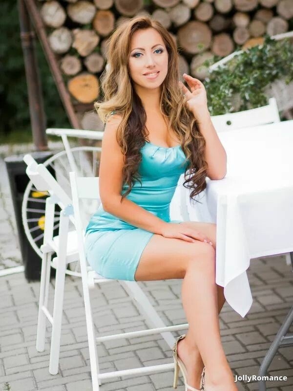 Mel Profile image 4