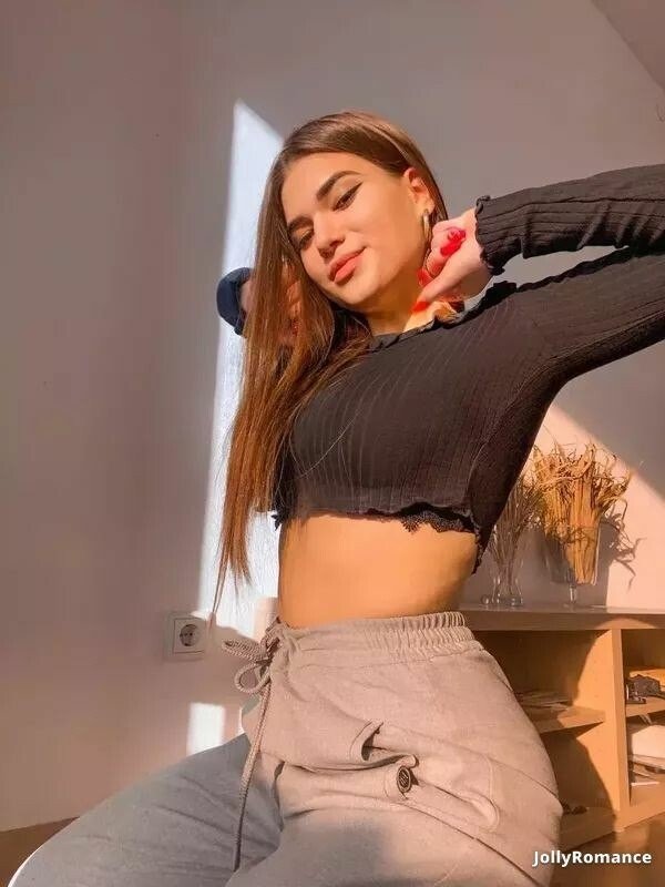 Carmen Profile image 5