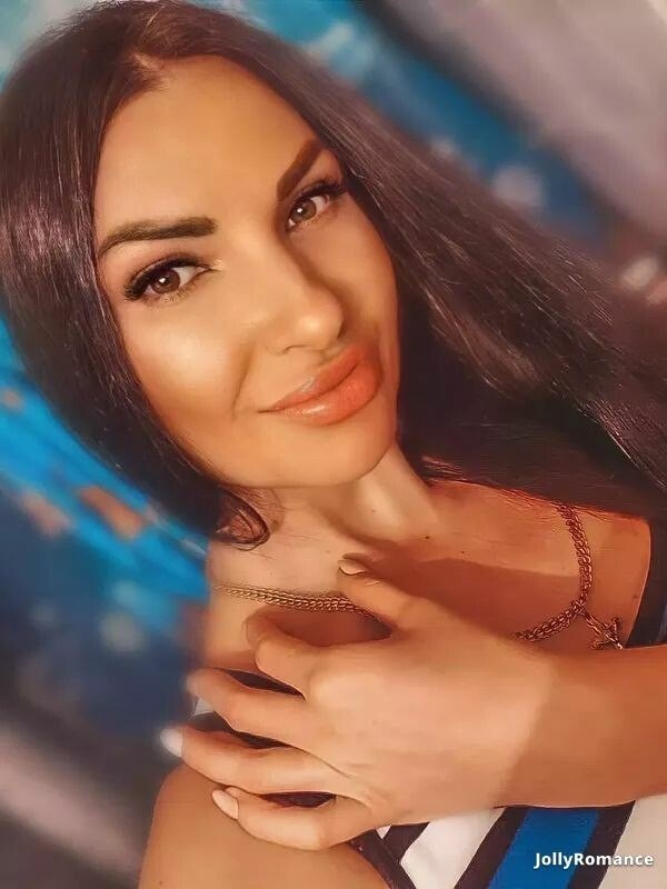 Natalia Profile image 2