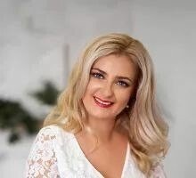 Faye Profile image 1
