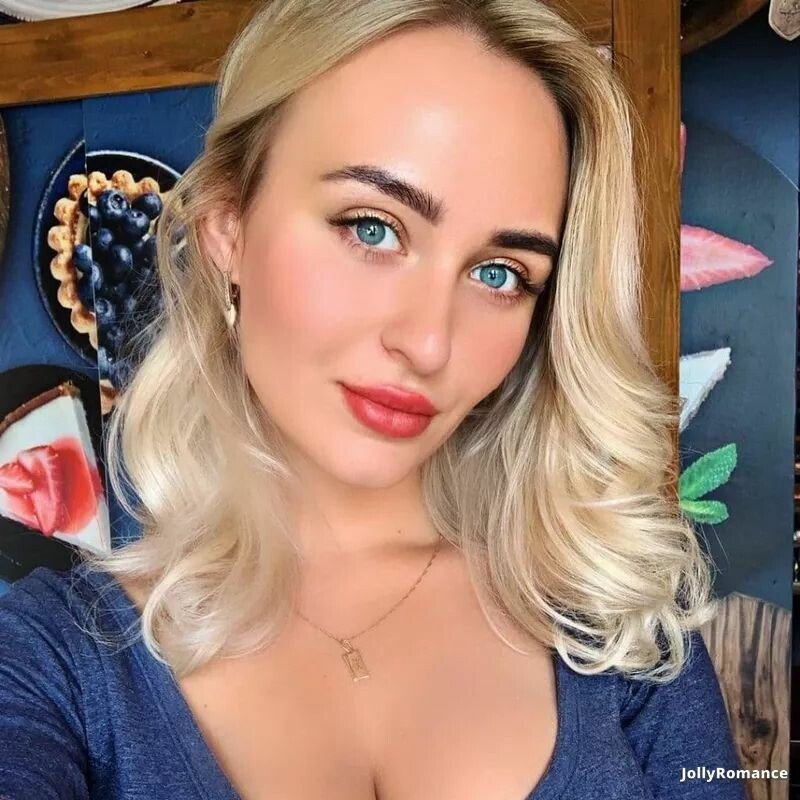 Brianna Profile image 2