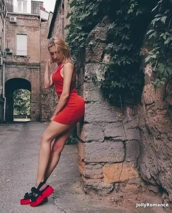 Kristen Profile image 1