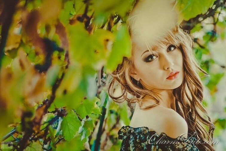 Yuliia Profile image 2