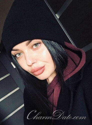 Anya Profile image 4
