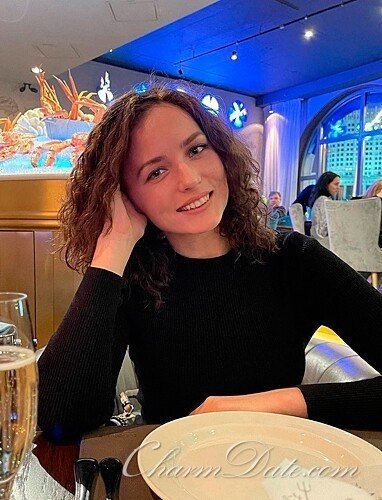 Anya Profile image 2