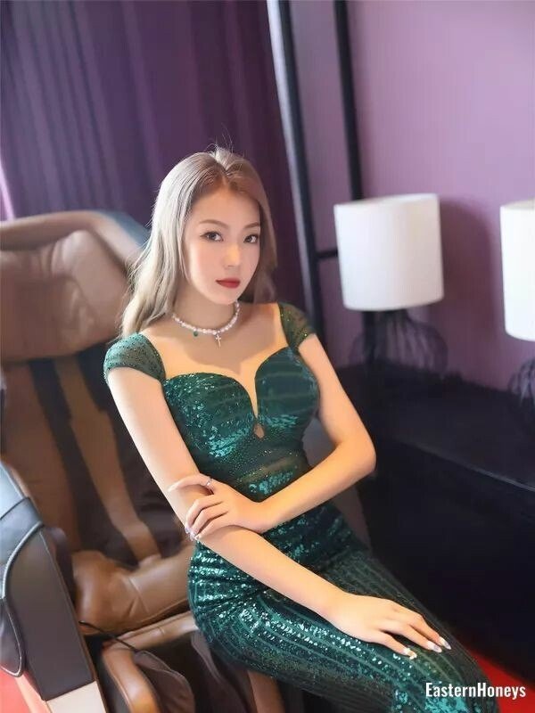 Liping Profile image 3