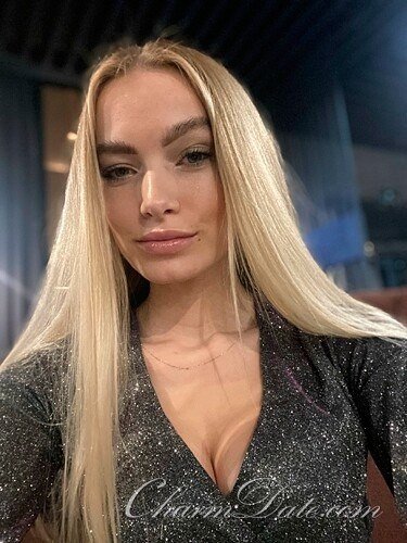 Natalia Profile image 2