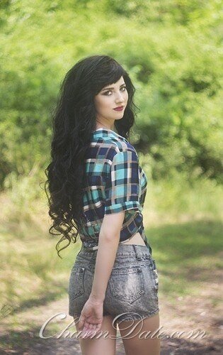 Anna Profile image 3