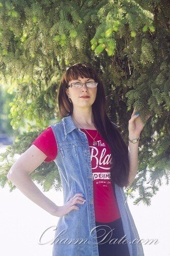 Anna Profile image 2