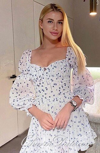 Aleksandra Profile image 1