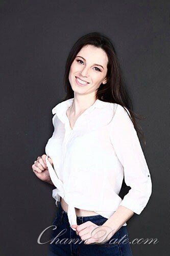 Elena Profile image 1