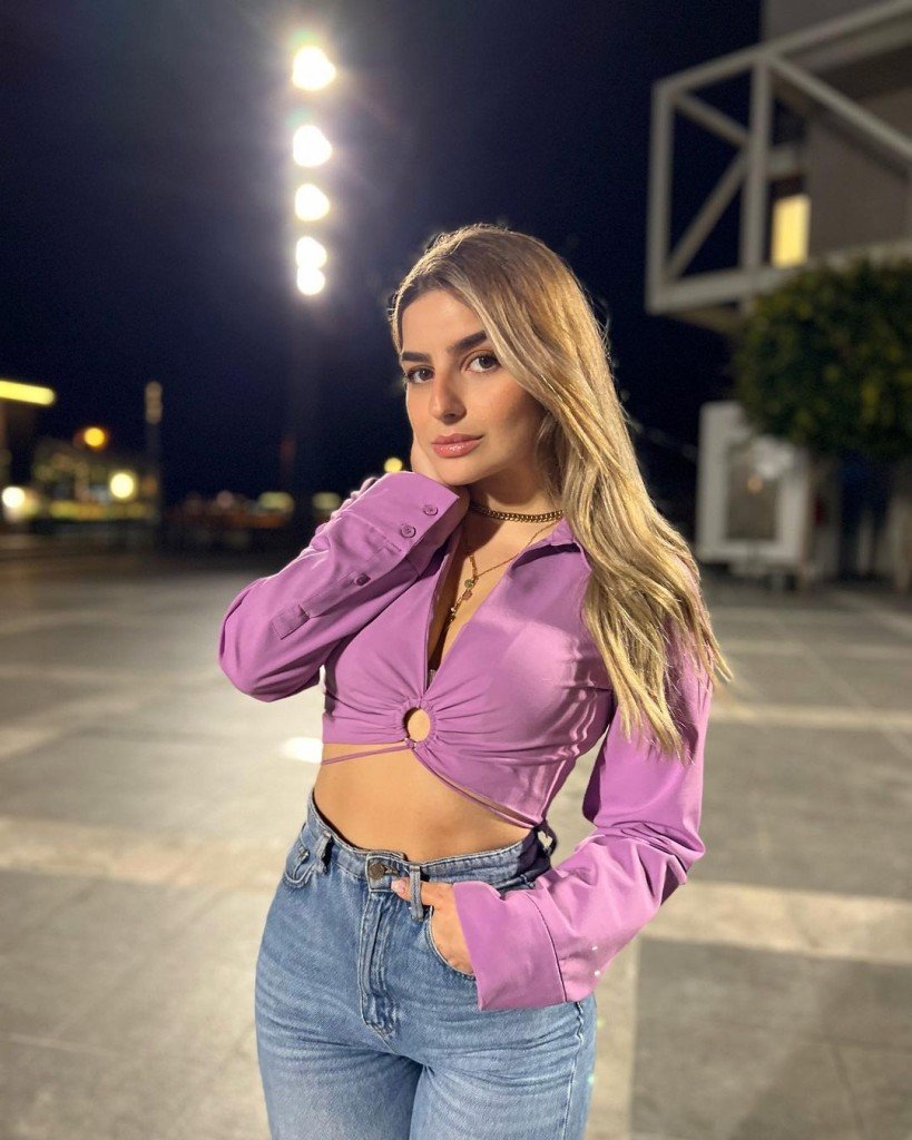 Selia Profile image 5